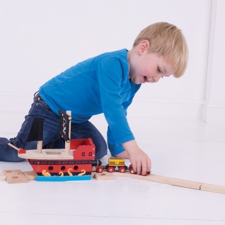 Sjørøverskute med tunnel